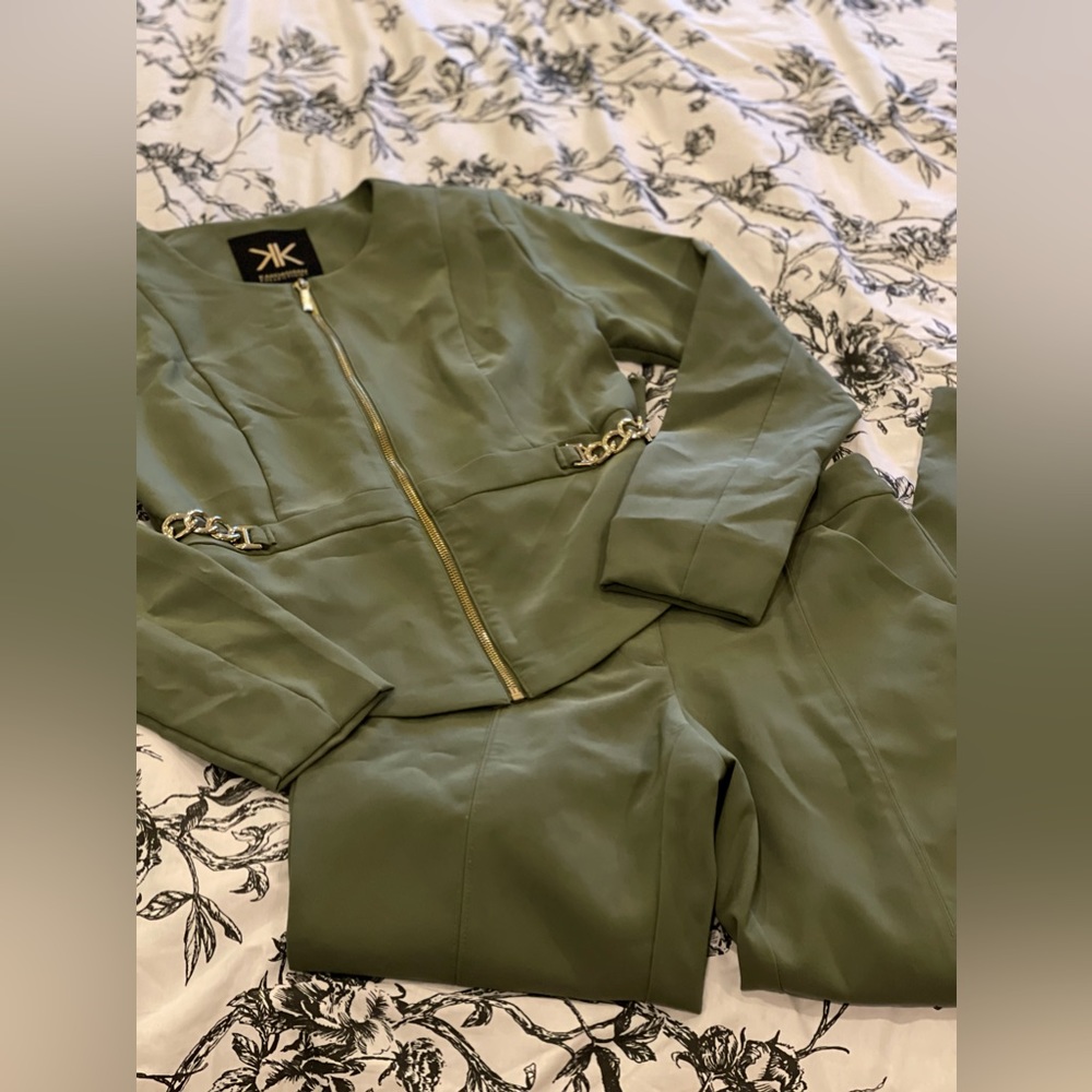 Kardashian Kollection M Blazer S Dress Pants Olive Green with Good Accents